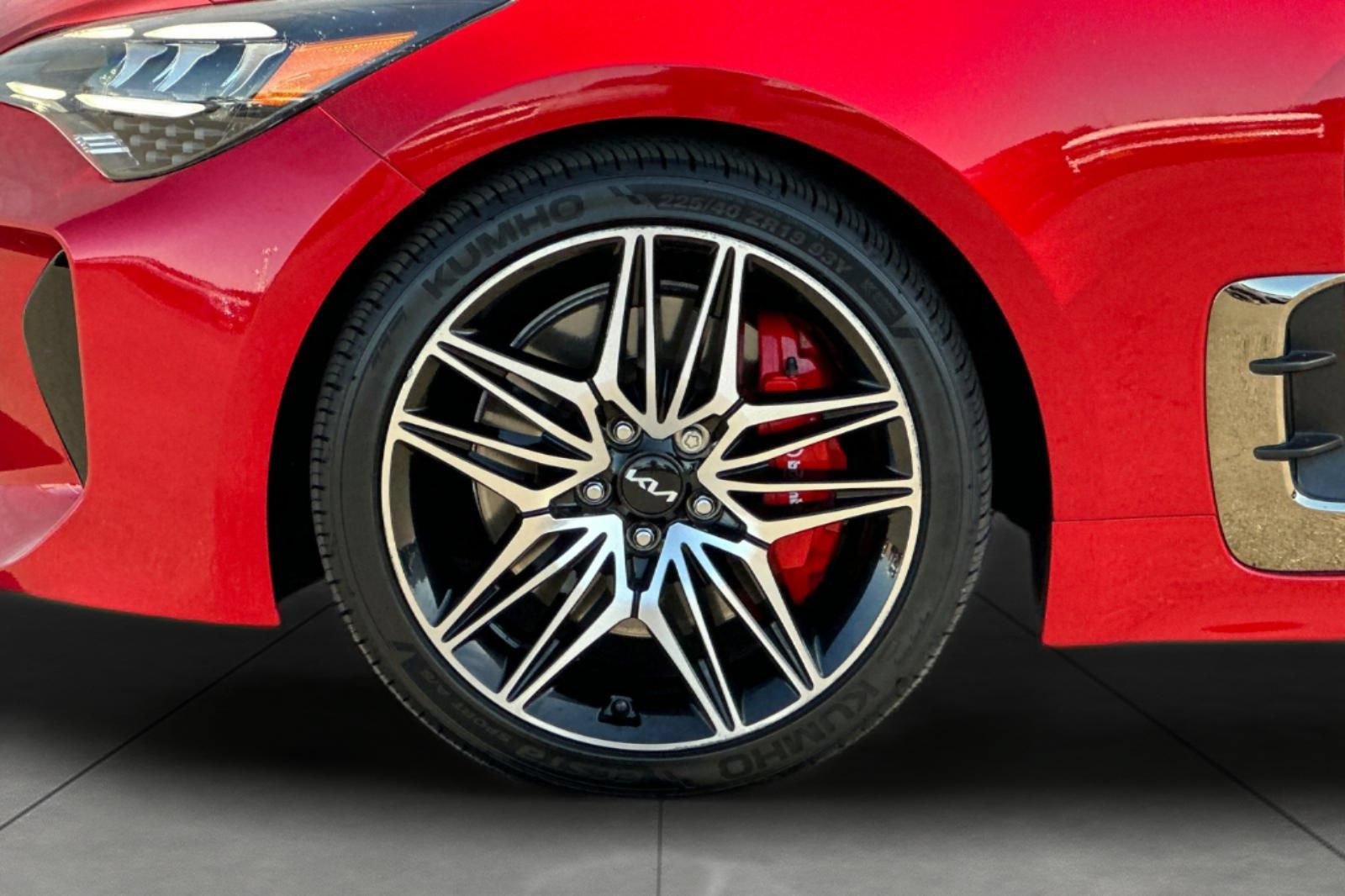 Used 2022 Kia Stinger GT1 RWD image 30
