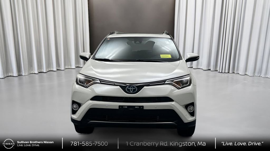 Used 2018 Toyota RAV4 Limited w/ Carpet Mat Package image 2