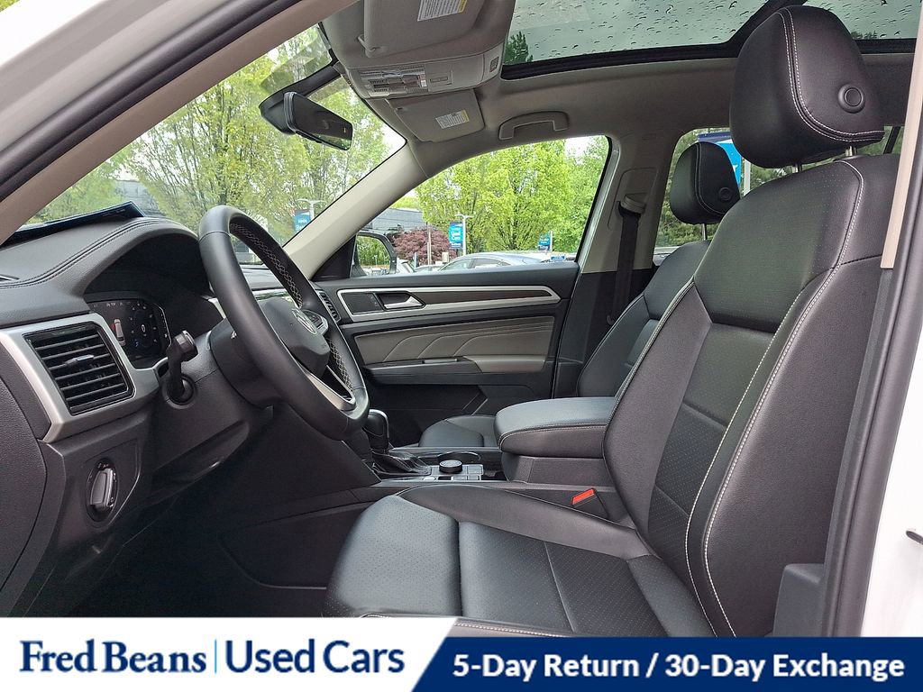 Certified 2023 Volkswagen Atlas SE w/ Panoramic Sunroof Package AWD/4WD image 14