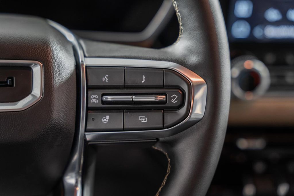 Used 2026 GMC Canyon Denali image 28