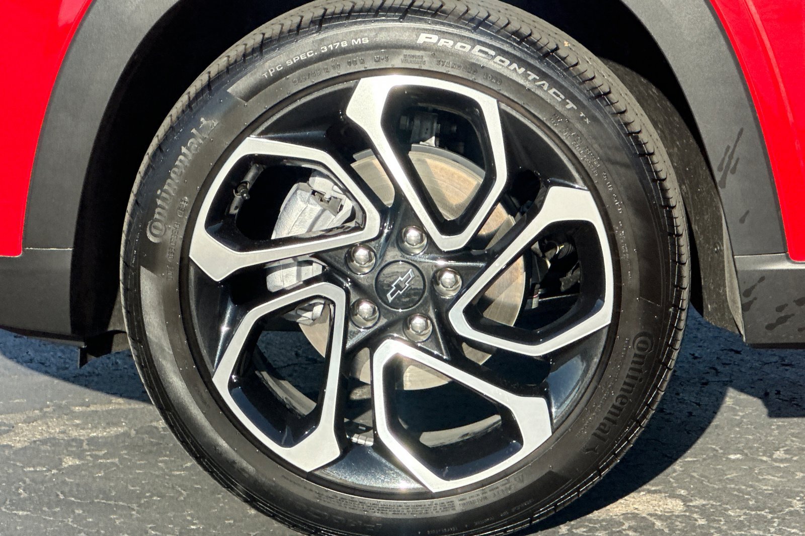 Used 2026 Chevrolet Trax RS w/ Driver Confidence Package FWD image 42