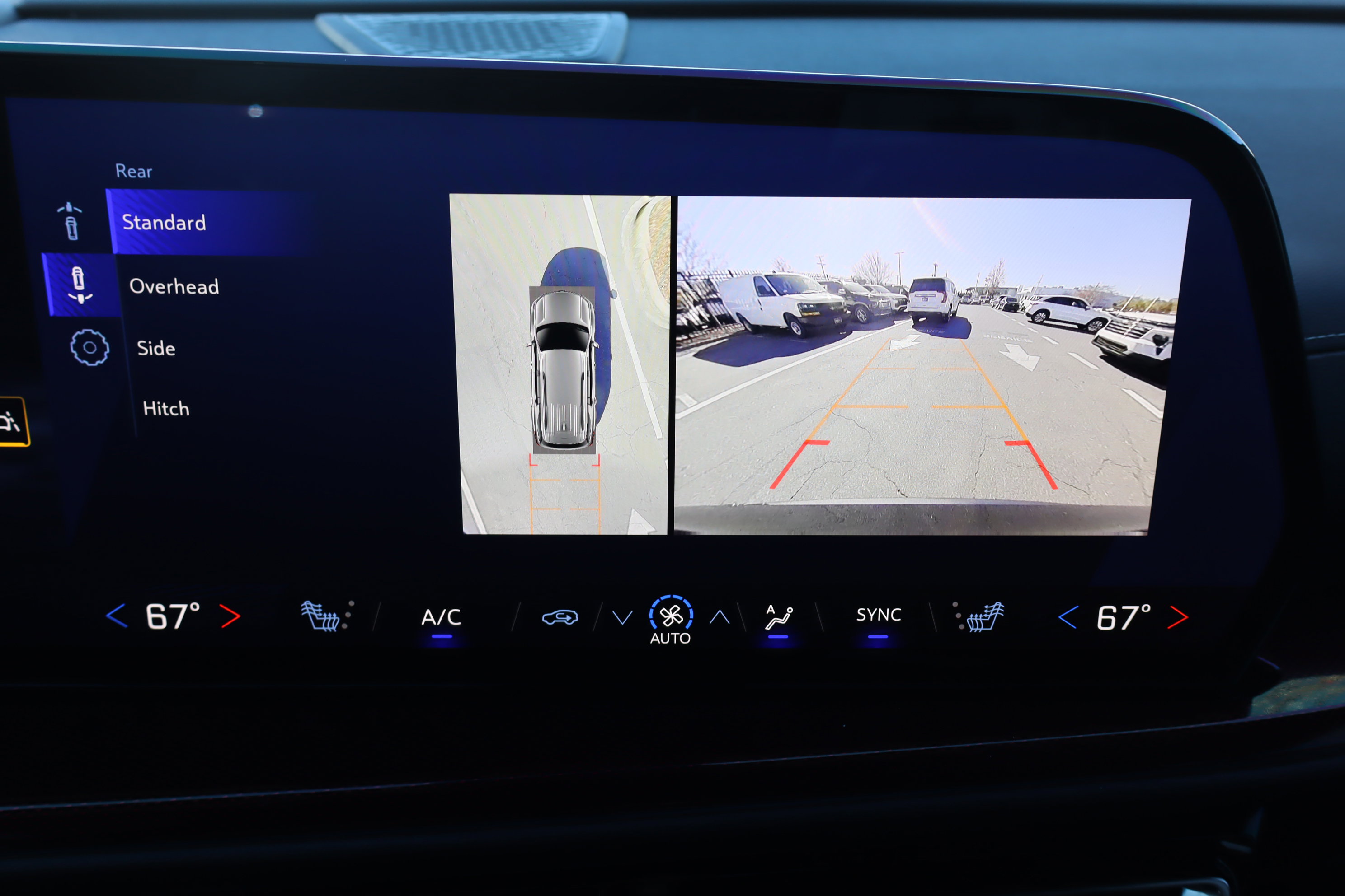 Certified 2024 Chevrolet Traverse Z71 w/ Enhanced Driving Package image 27