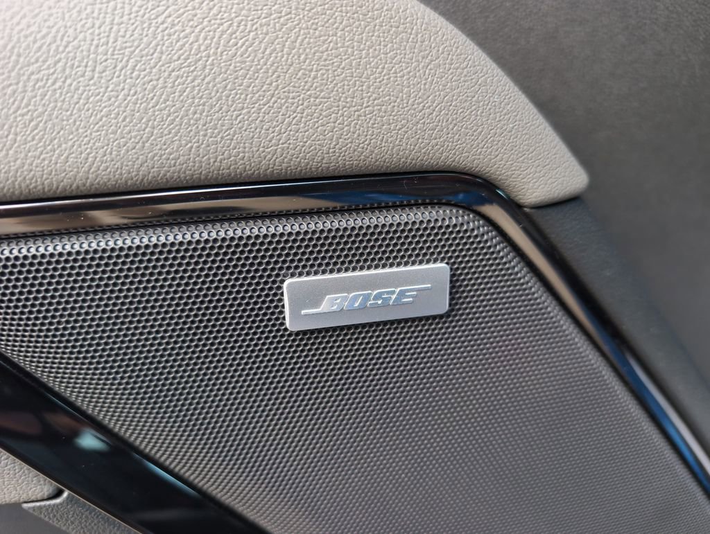 Used 2022 Chevrolet Silverado 1500 ZR2 w/ Technology Package image 18