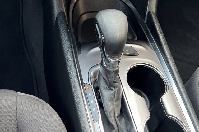 Used 2025 Chevrolet Malibu LT FWD image 23