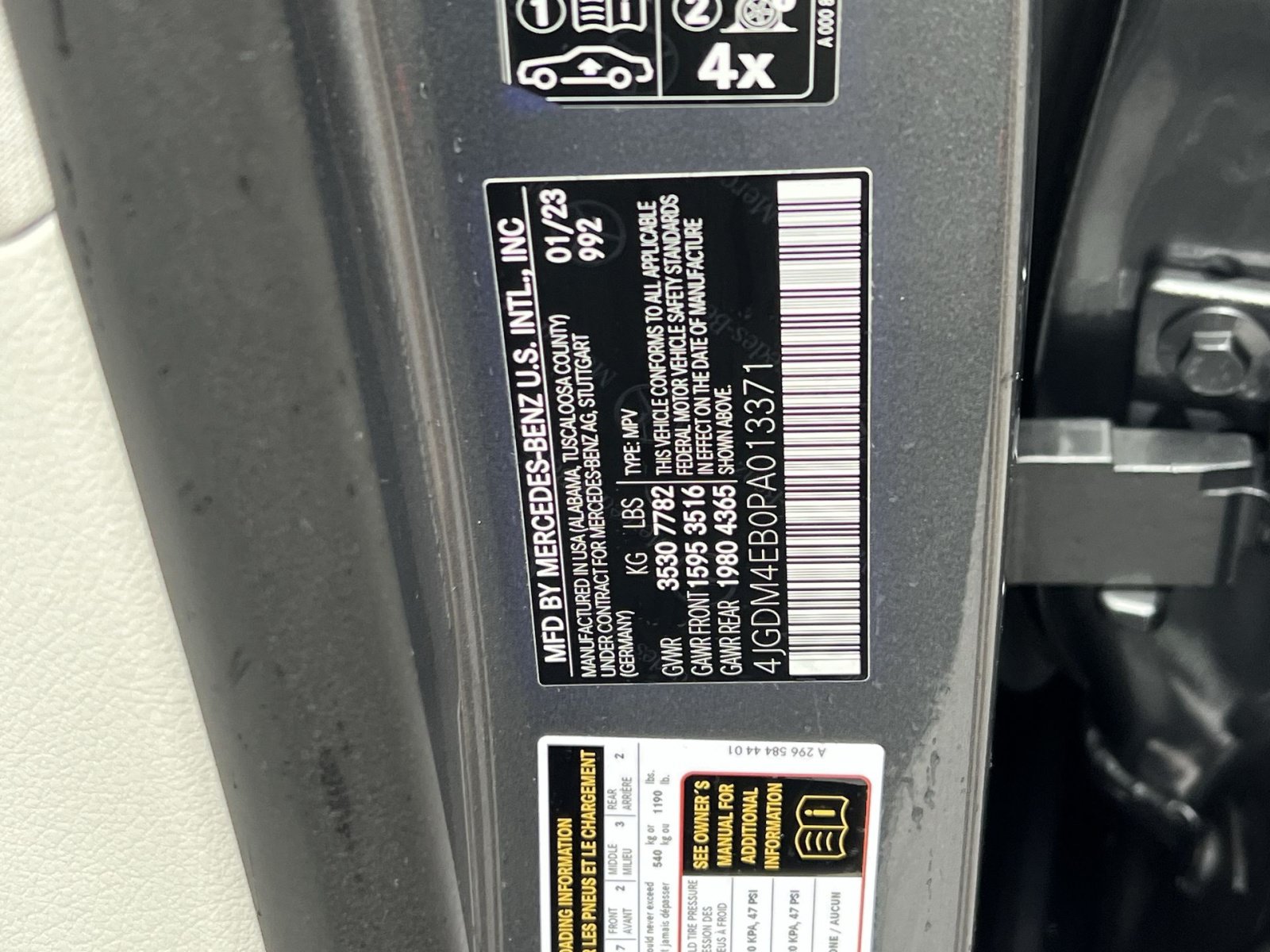 Certified 2023 Mercedes-Benz EQS 580 4MATIC SUV image 44