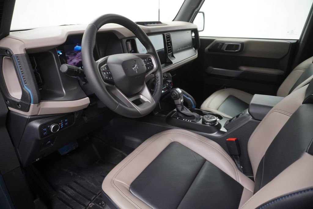 Used 2022 Ford Bronco Wildtrak AWD/4WD image 17
