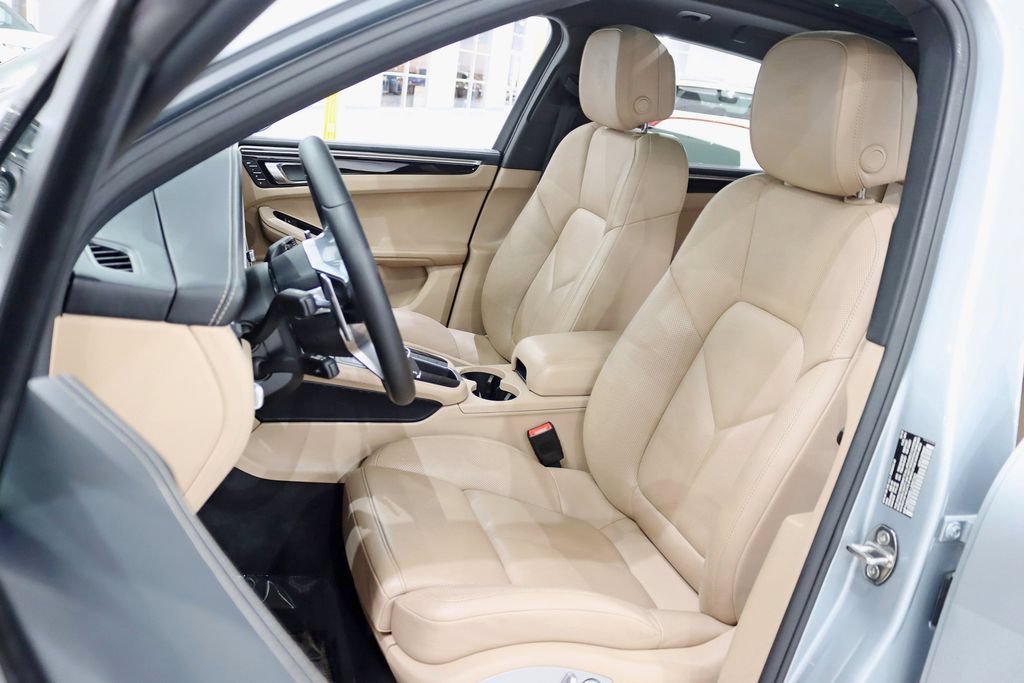Used 2020 Porsche Macan S AWD/4WD image 24