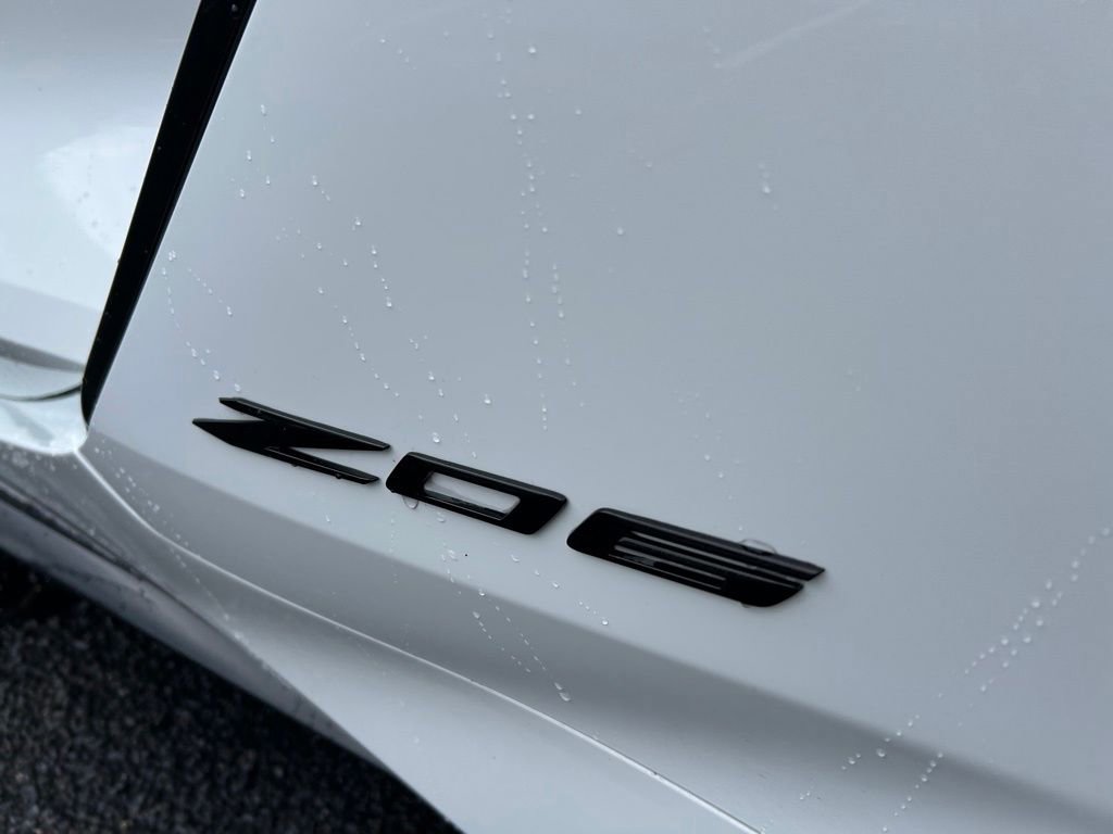 Used 2025 Chevrolet Corvette Z06 w/ Battery Protection Package image 24