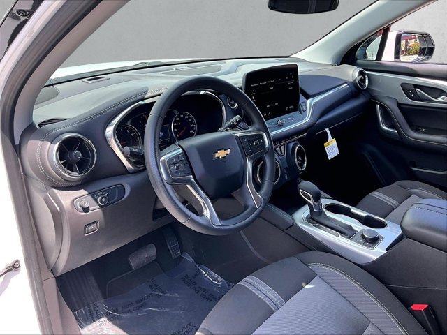 Certified 2024 Chevrolet Blazer LT w/ Driver Confidence Package FWD image 14