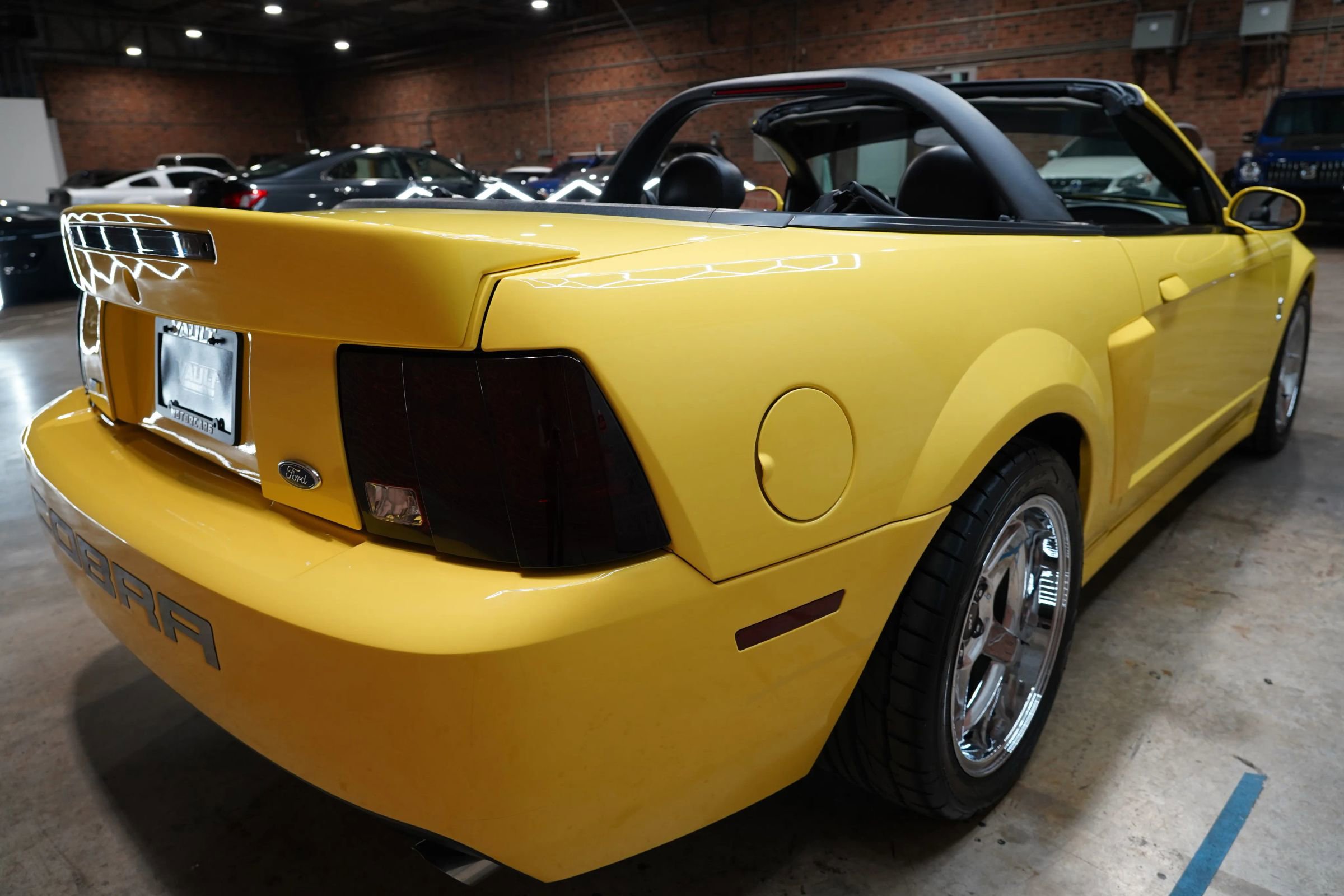 Used 2003 Ford Mustang Cobra image 22