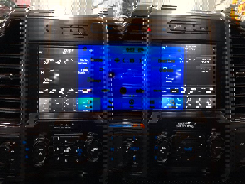 Used 2020 Ford F150 XLT w/ Equipment Group 302A Luxury image 14