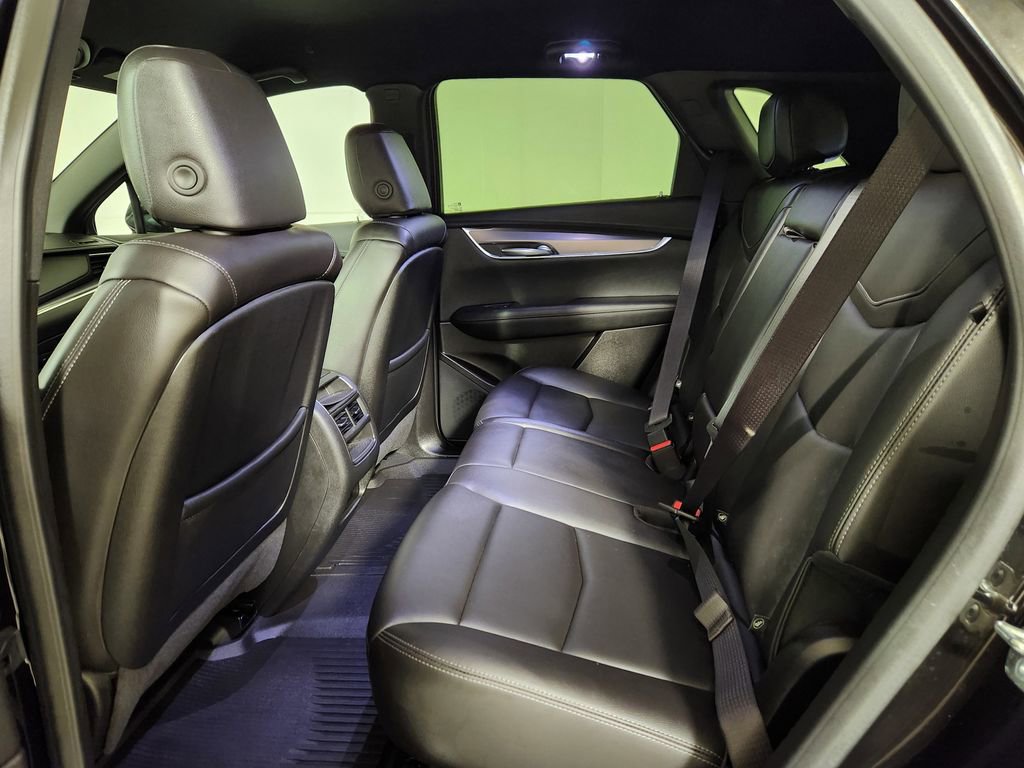 Used 2024 Cadillac XT5 Luxury w/ LPO, Floor Liner Package AWD/4WD image 14