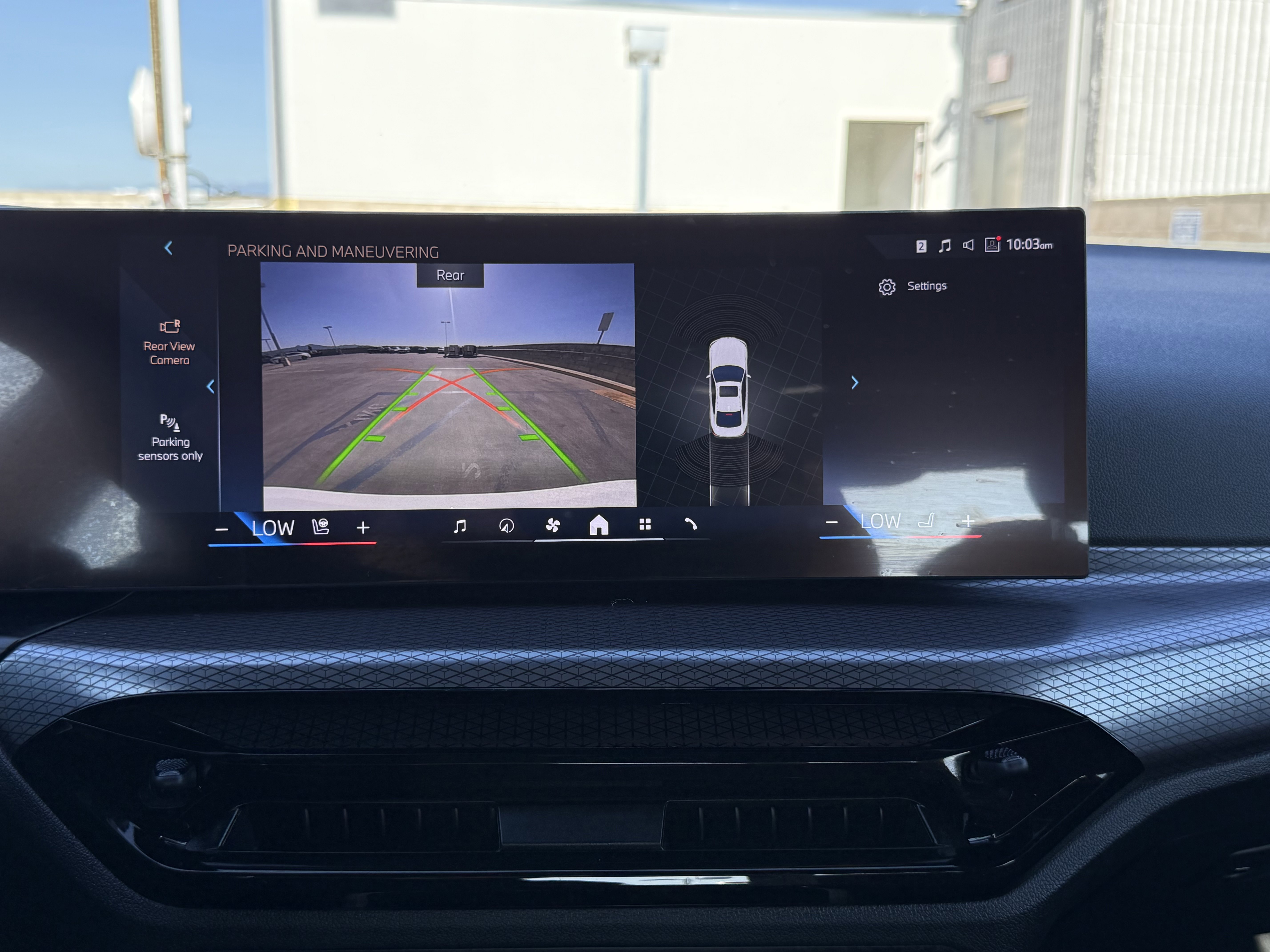 Used 2025 BMW 430i Coupe w/ Convenience Package image 25