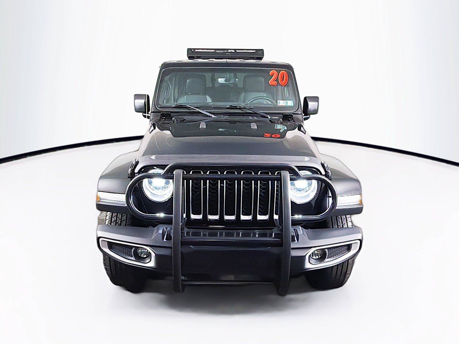 Used 2020 Jeep Gladiator Overland AWD/4WD image 13