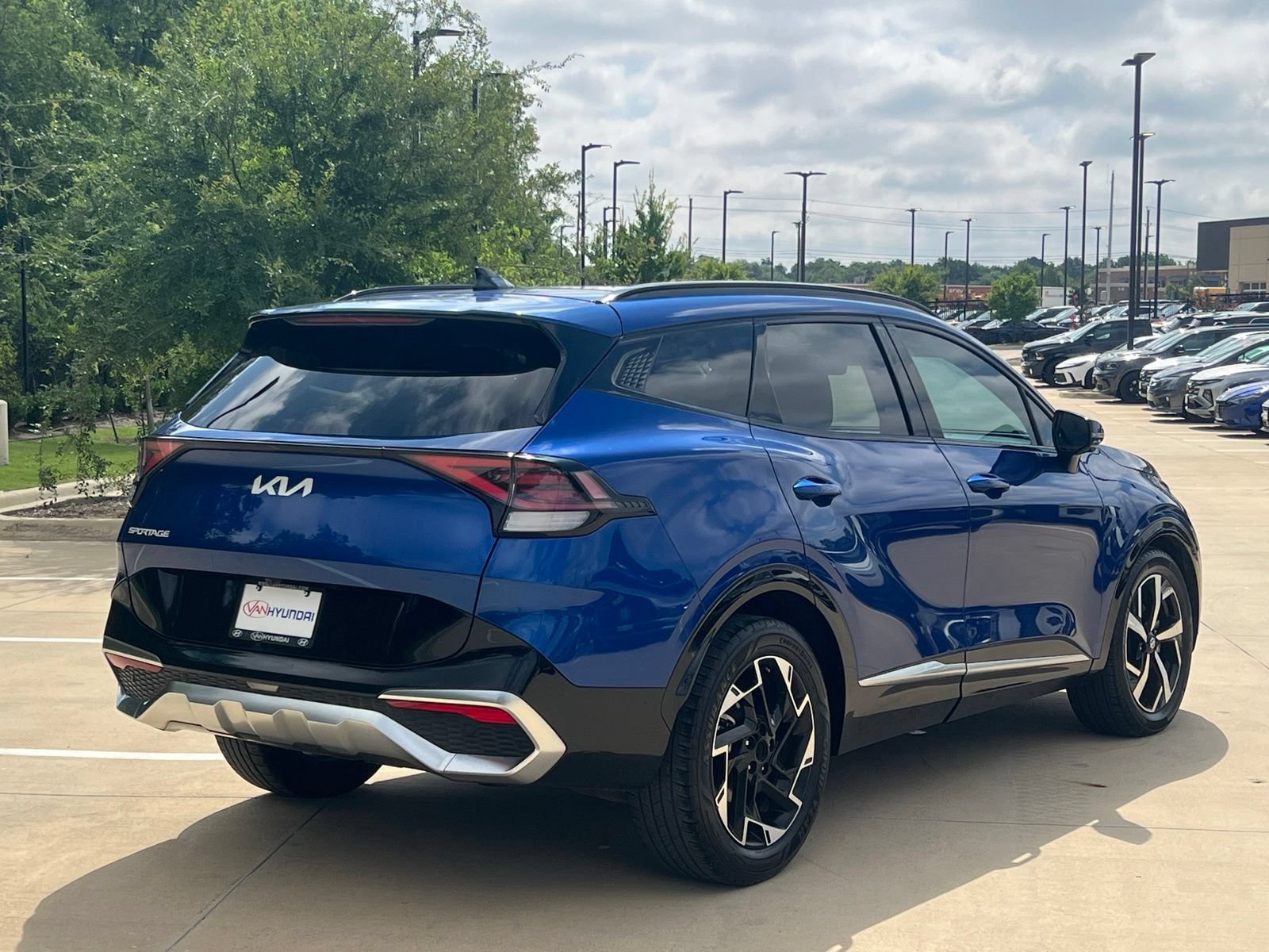 Used 2023 Kia Sportage SX FWD image 11