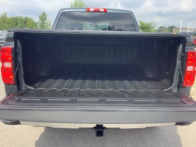 Used 2018 Chevrolet Silverado 1500 LT w/ LT Eassist Package image 12