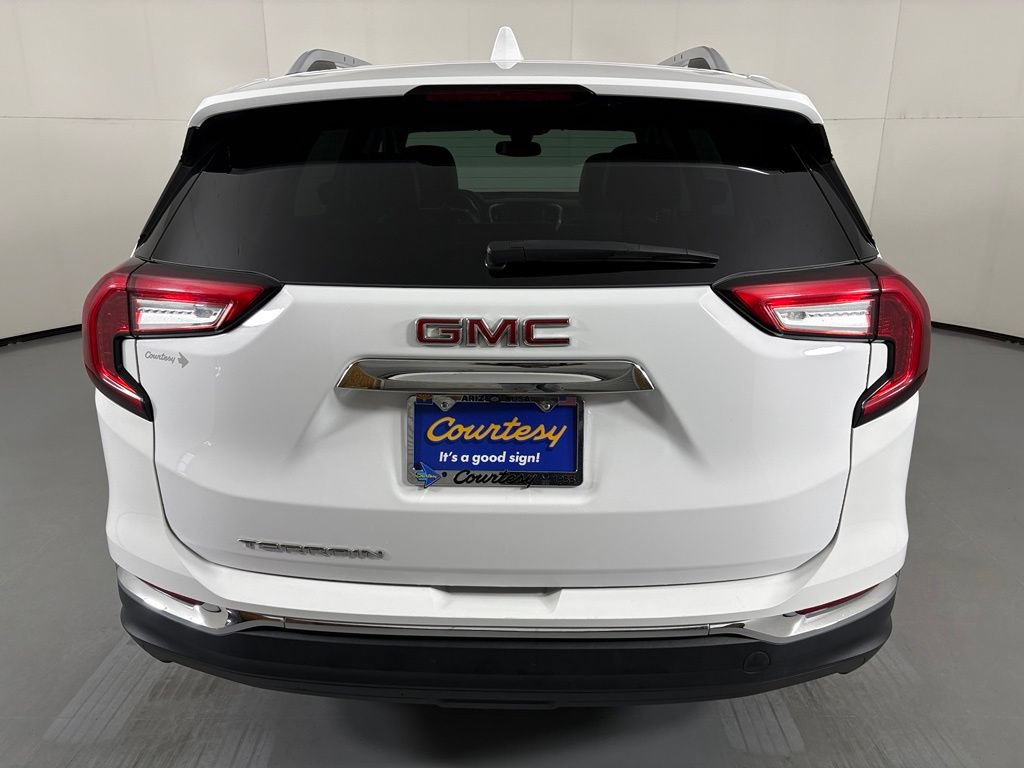 Used 2024 GMC Terrain SLT FWD image 7