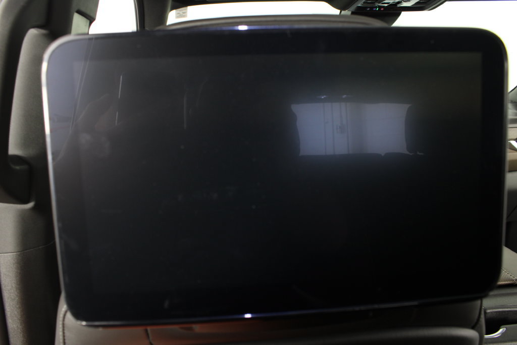 Used 2026 GMC Yukon Denali Ultimate w/ LPO, Illumination Package AWD/4WD image 33