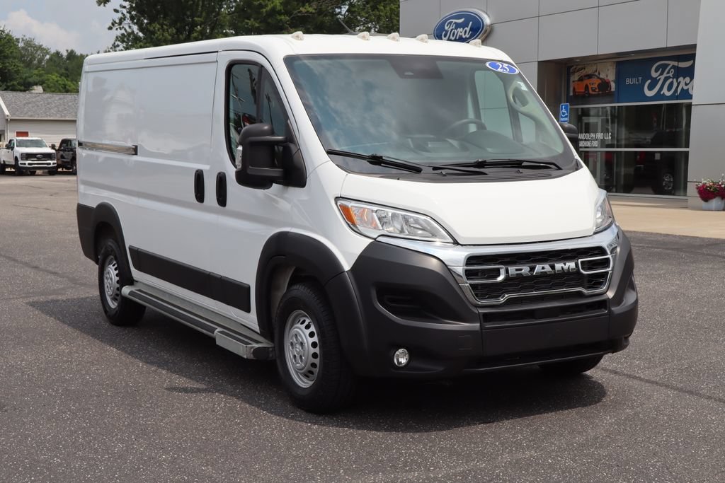 Used 2025 RAM ProMaster 2500 w/ U-Haul Equipment Group FWD video 2