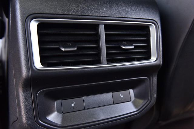 Used 2024 Volkswagen Atlas Cross Sport SEL R-Line image 23