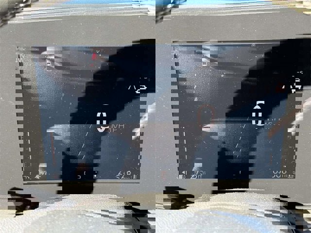 New 2024 Buick Encore GX Avenir w/ Avenir Technology Package image 24