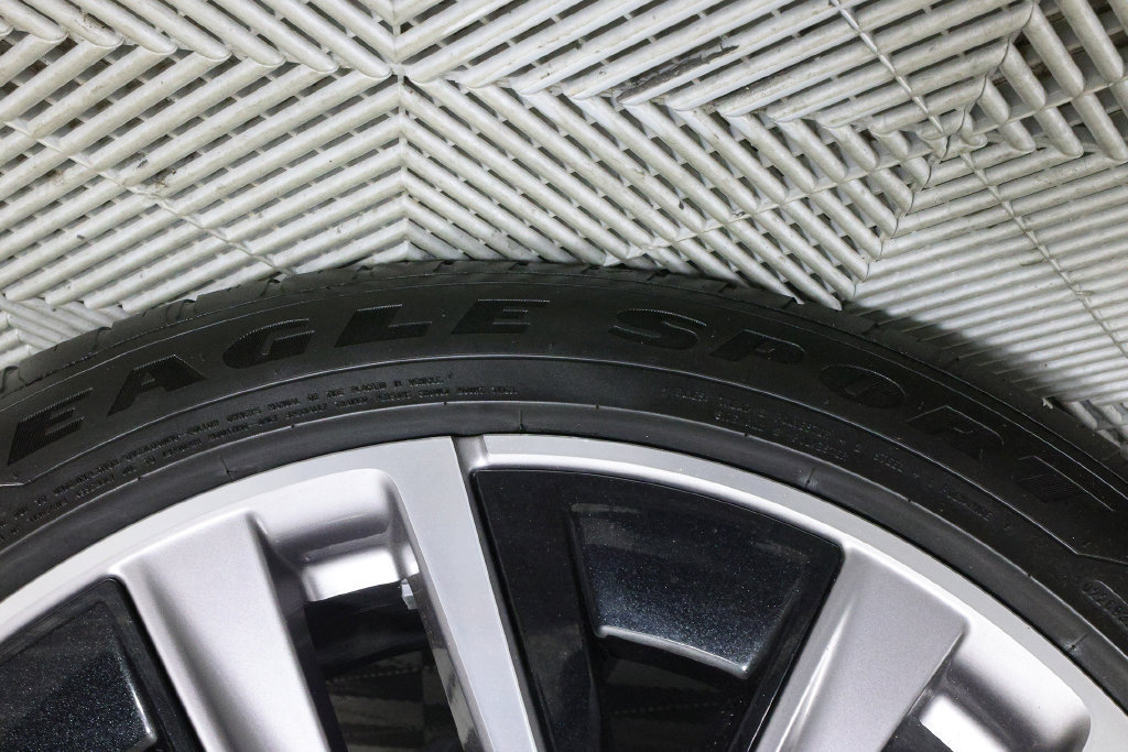 Used 2026 Cadillac Vistiq Sport w/ LPO, Floor Liner Package AWD/4WD image 50