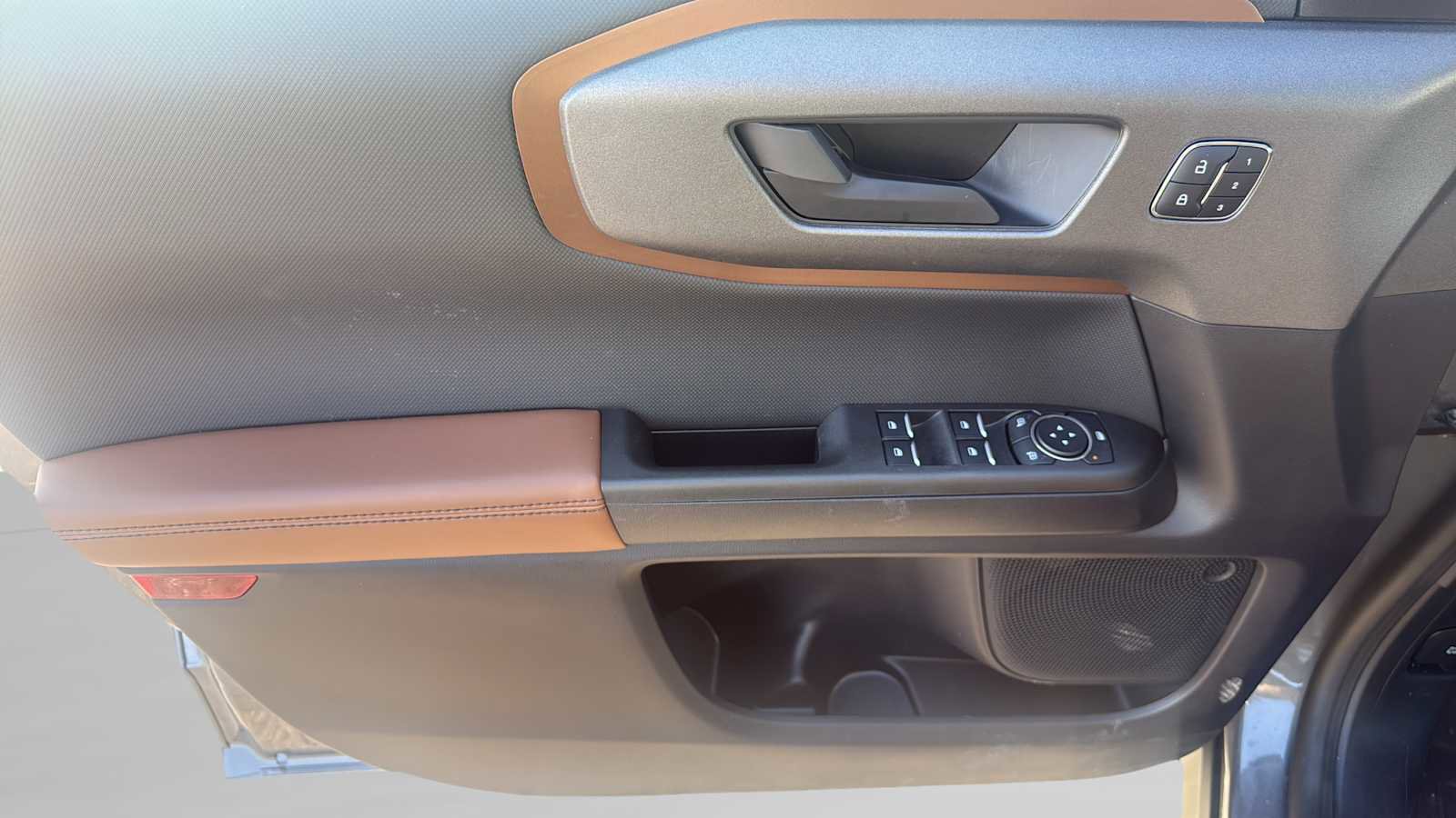 Used 2025 Ford Bronco Sport Outer Banks image 17