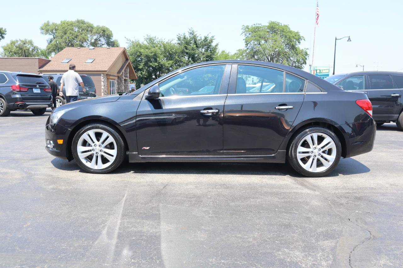 Used 2014 Chevrolet Cruze LTZ w/ Sun, Sound and Sport Package FWD image 2