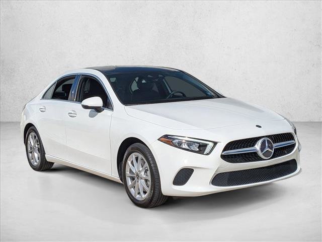 Used 2019 Mercedes-Benz A 220 4MATIC image 3