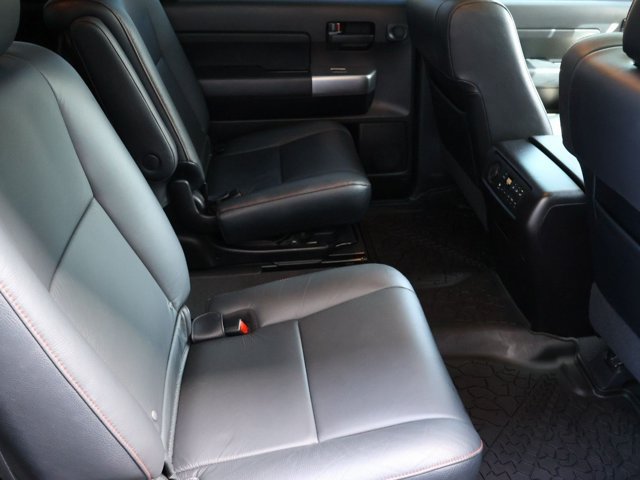 Used 2021 Toyota Sequoia TRD Pro AWD/4WD image 27