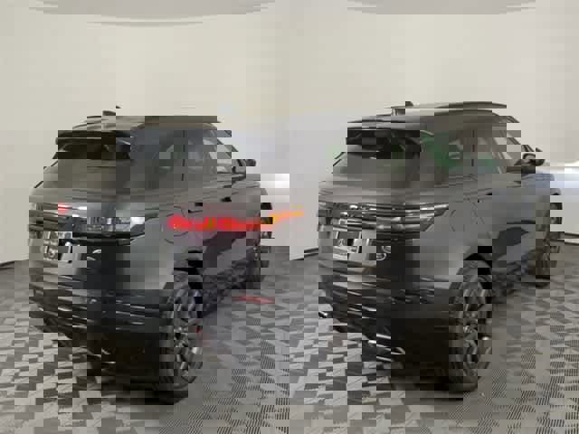 Used 2020 Land Rover Range Rover Velar R-Dynamic S image 5