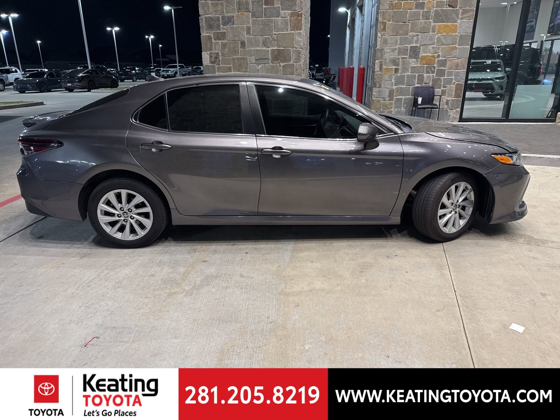 Used 2023 Toyota Camry LE image 8