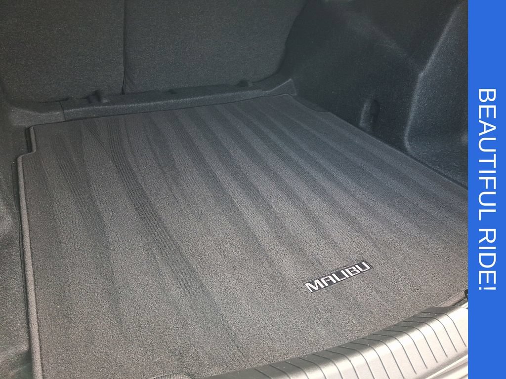 Certified 2017 Chevrolet Malibu Premier FWD image 29