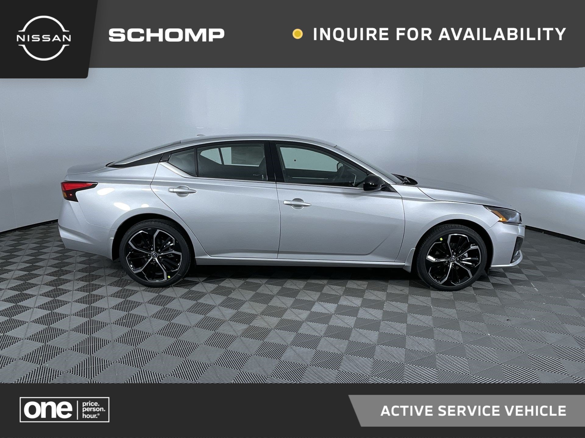 Certified 2025 Nissan Altima 2.5 SR AWD/4WD image 1