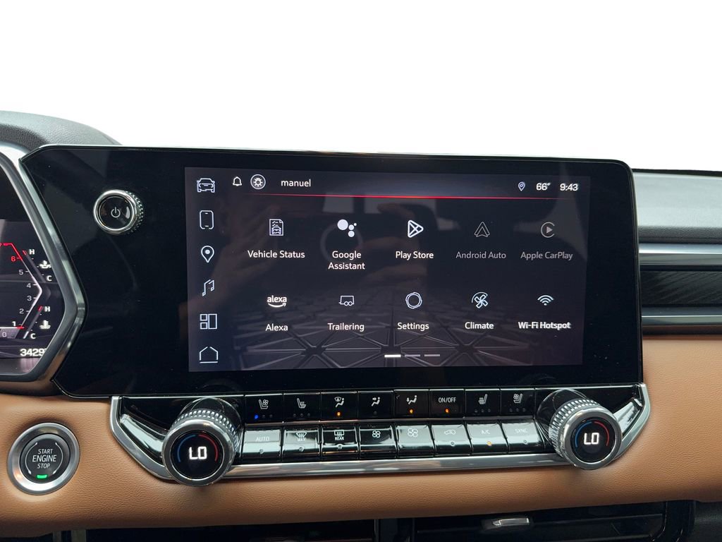 Used 2024 GMC Canyon AT4 w/ AT4 Premium Package image 27