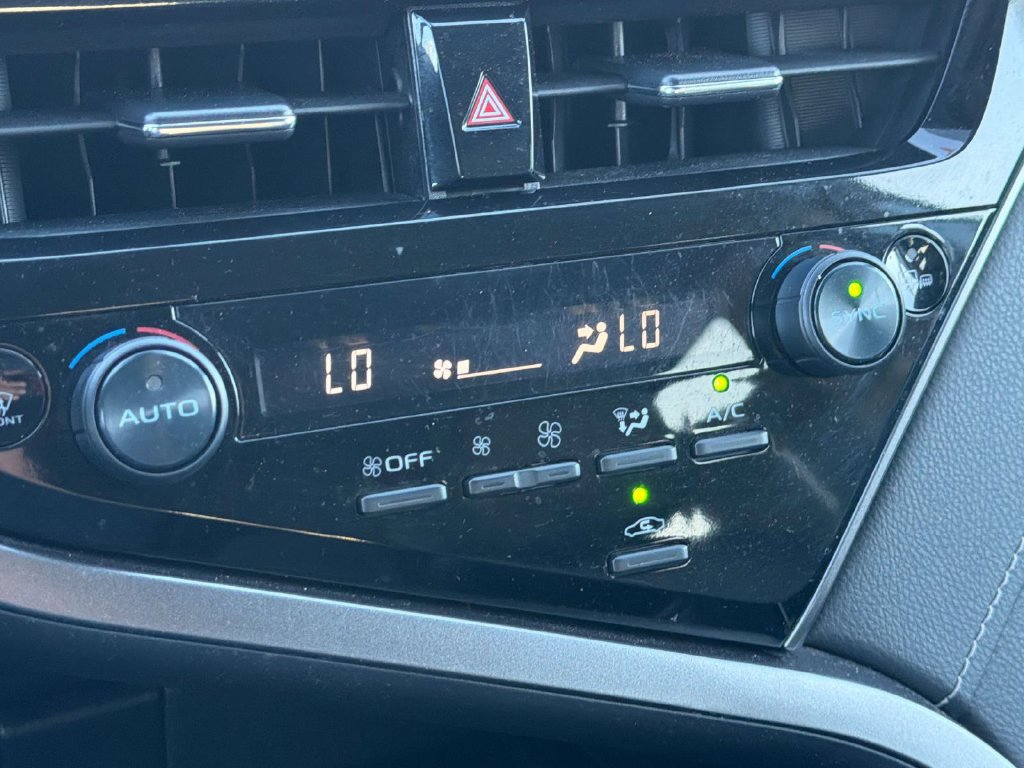 Certified 2024 Toyota Camry SE FWD image 15