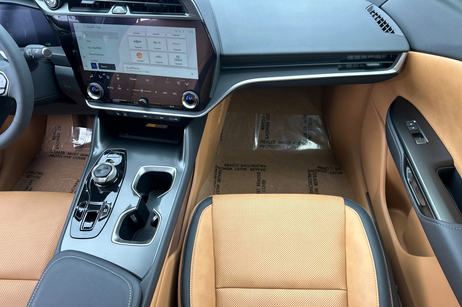 Used 2023 Lexus RZ 450e Premium w/ Technology Package AWD/4WD image 29