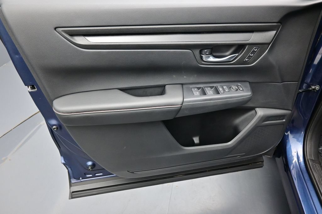 Certified 2026 Honda CR-V Sport-L image 18