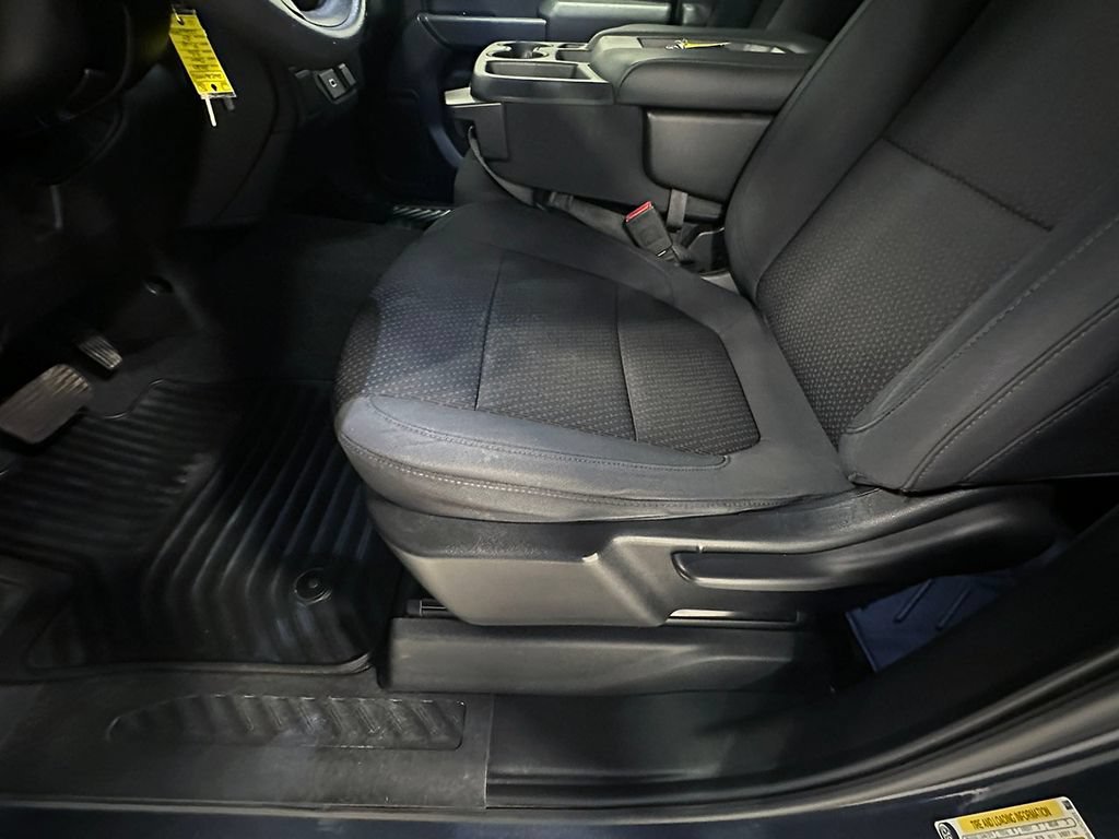 Used 2020 Chevrolet Silverado 1500 Custom w/ Custom Value Package AWD/4WD image 21