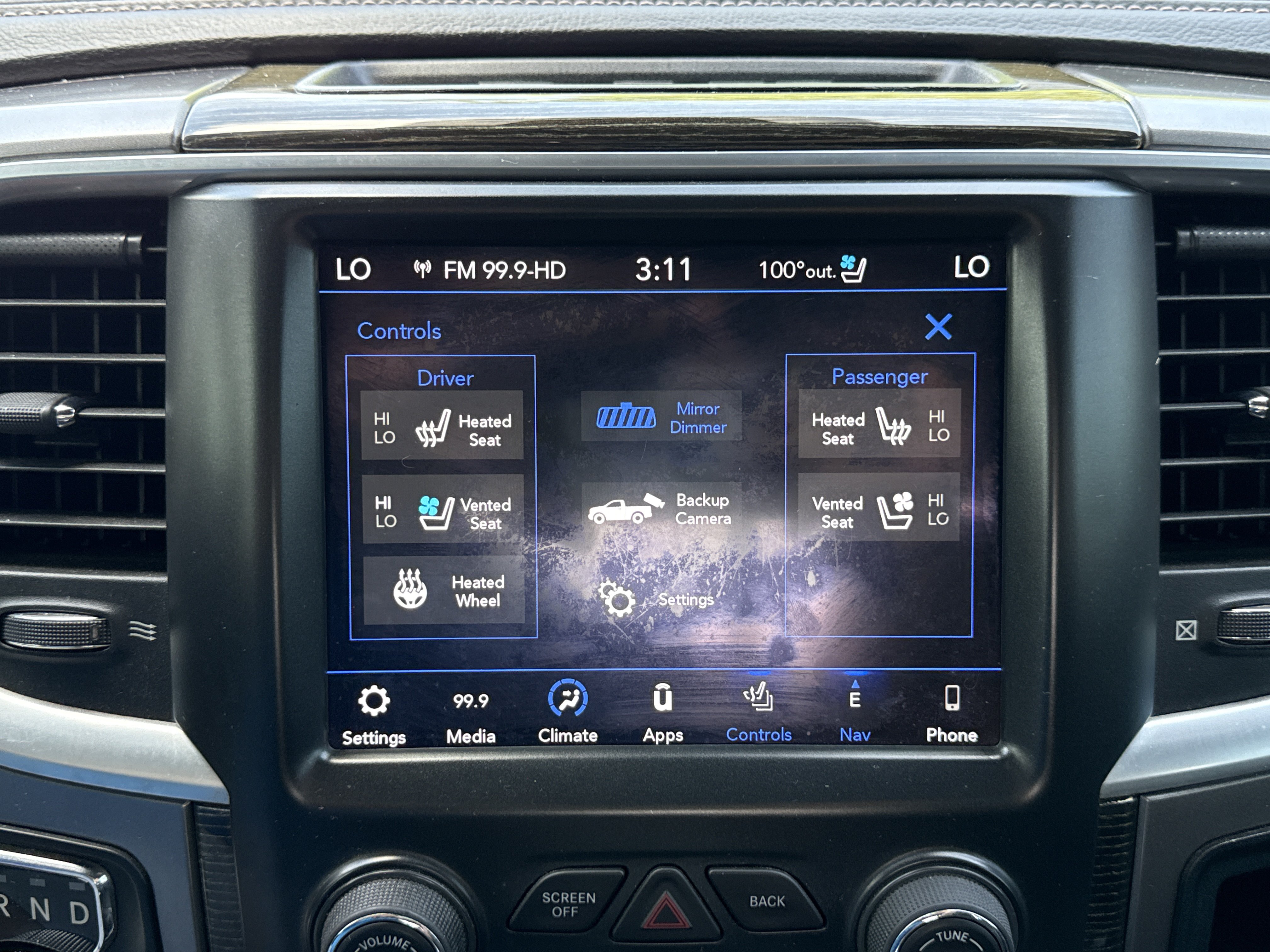 Used 2018 RAM 1500 Limited AWD/4WD image 18