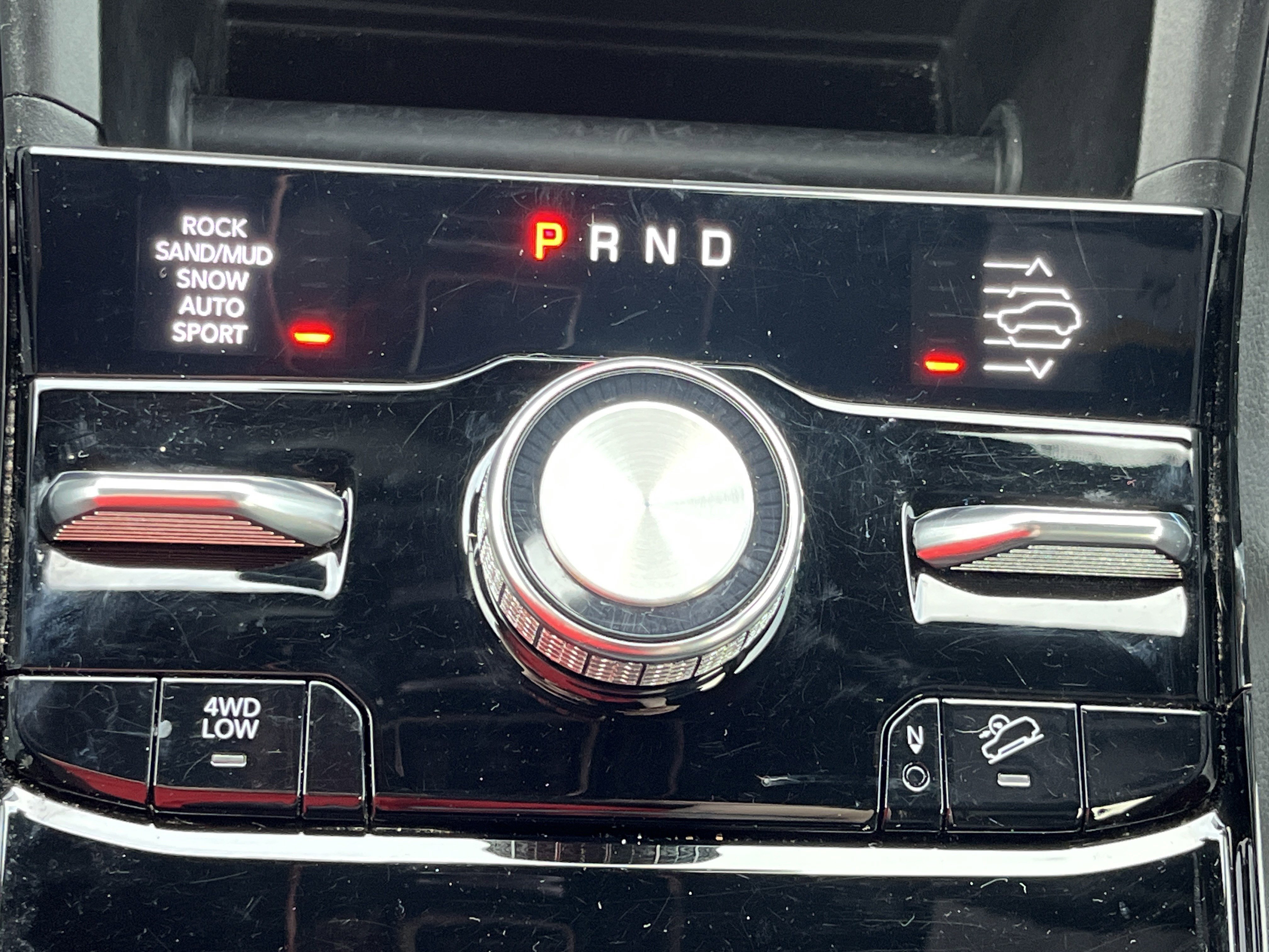 Used 2023 Jeep Grand Cherokee Summit w/ Adv Protech Group IV image 9