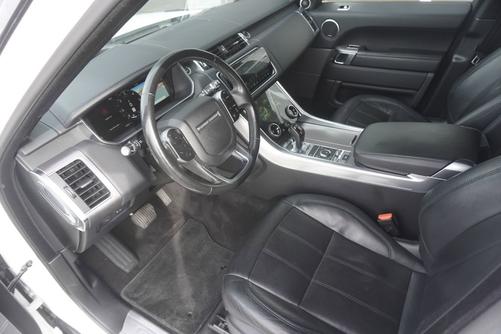 Used 2018 Land Rover Range Rover Sport HSE image 18