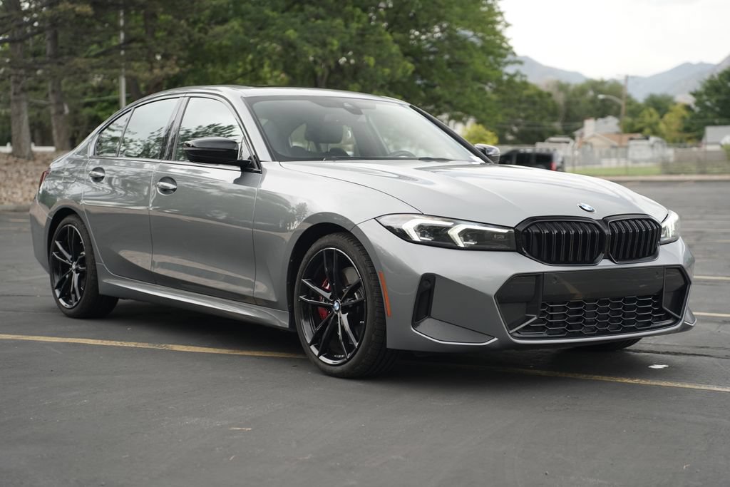 Used 2023 BMW 330i xDrive Sedan w/ M Sport Package AWD/4WD image 7