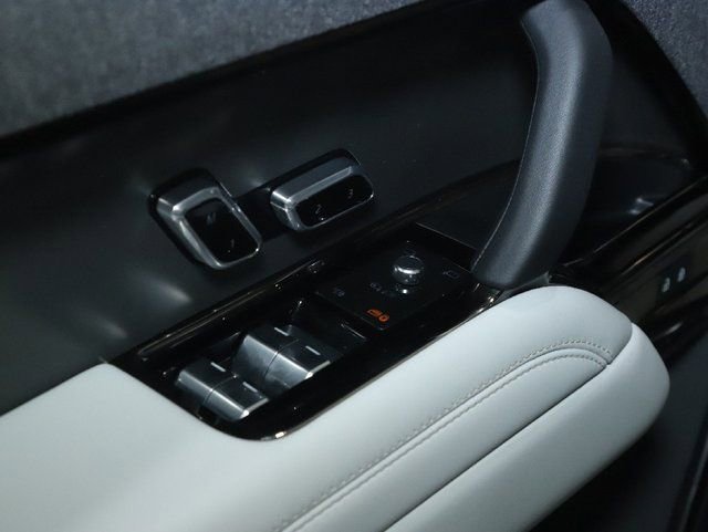 Certified 2023 Land Rover Range Rover Sport SE image 31