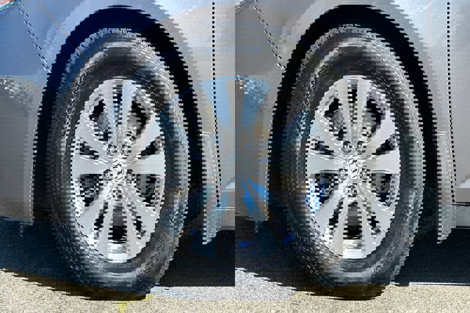 Used 2016 Honda Odyssey EX image 32