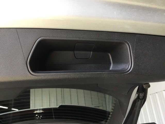 Used 2019 Chevrolet Blazer Premier w/ Sun and Wheels Package image 47