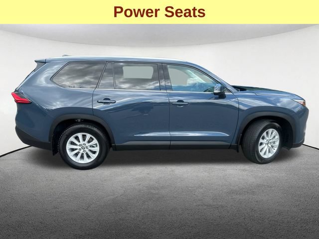 Used 2024 Toyota Grand Highlander AWD image 11