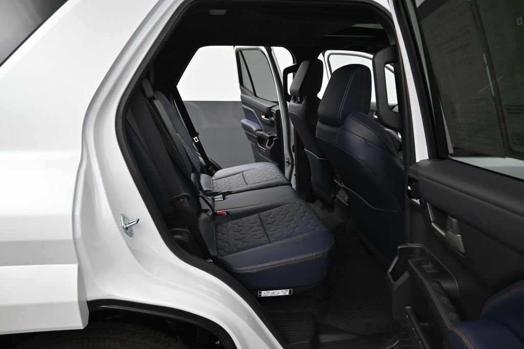 Certified 2026 Toyota 4Runner Platinum AWD/4WD image 35
