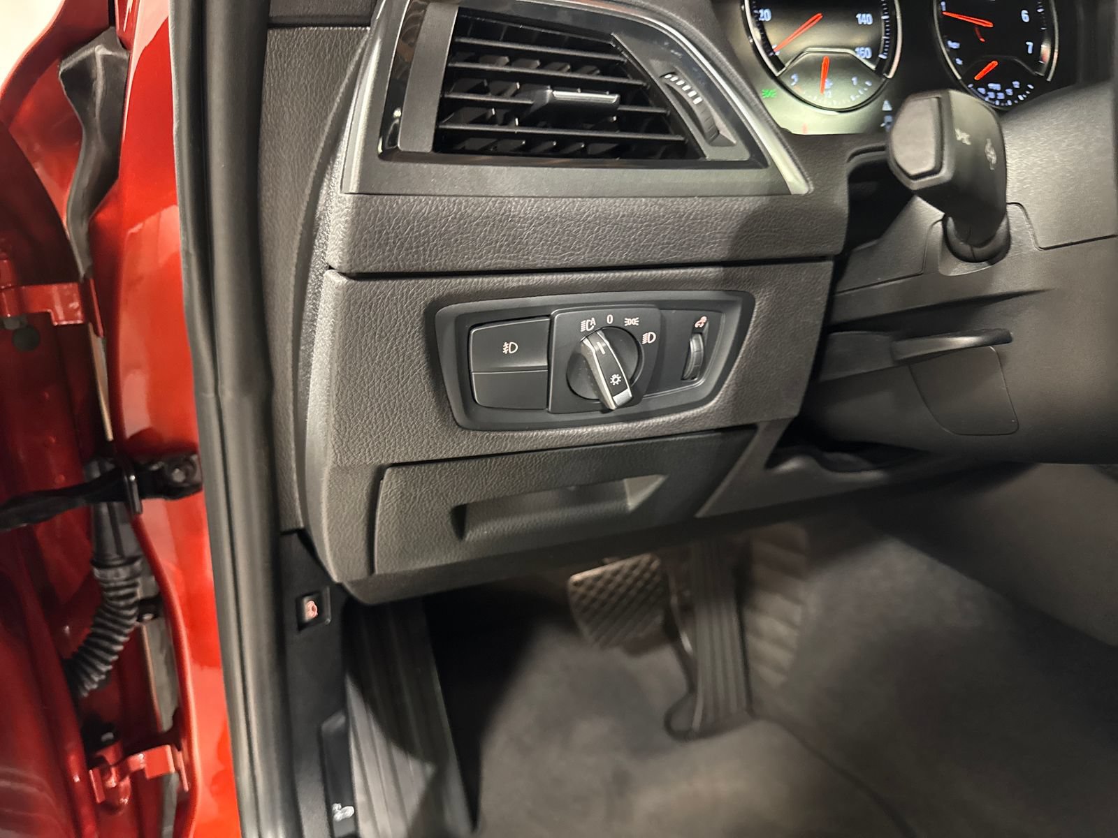 Used 2018 BMW 230i xDrive Coupe AWD/4WD image 17