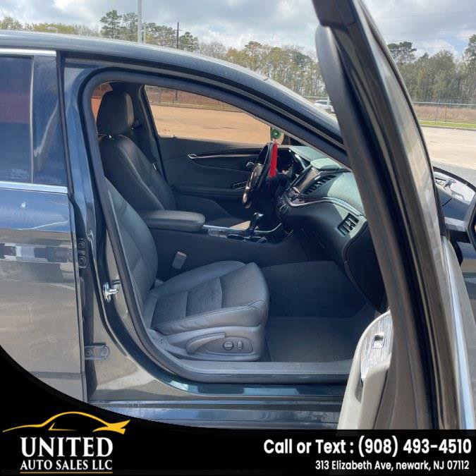 Used 2018 Chevrolet Impala LT FWD image 12
